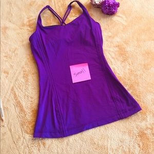 Lululemon purple top